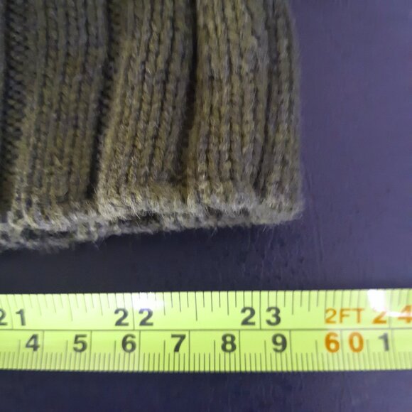 Abercrombie & Fitch SZ M Olive Green Cotton Men's Muscle V-Neck Pullover Sweater - Picture 11 of 11